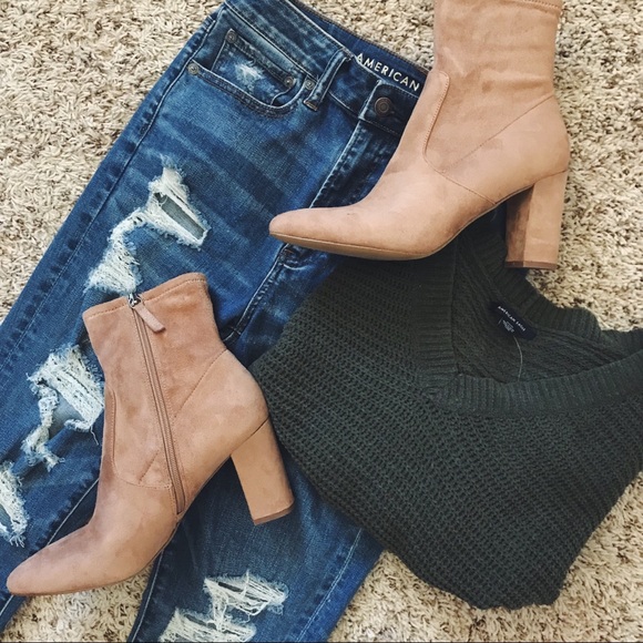 Steve Madden Shoes - NWT Steve Madden Edril Booties